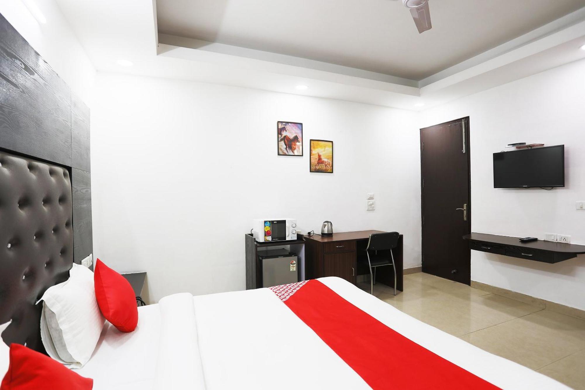 Super Collection O Tipsyy Inn 014 Gurgaon Luaran gambar