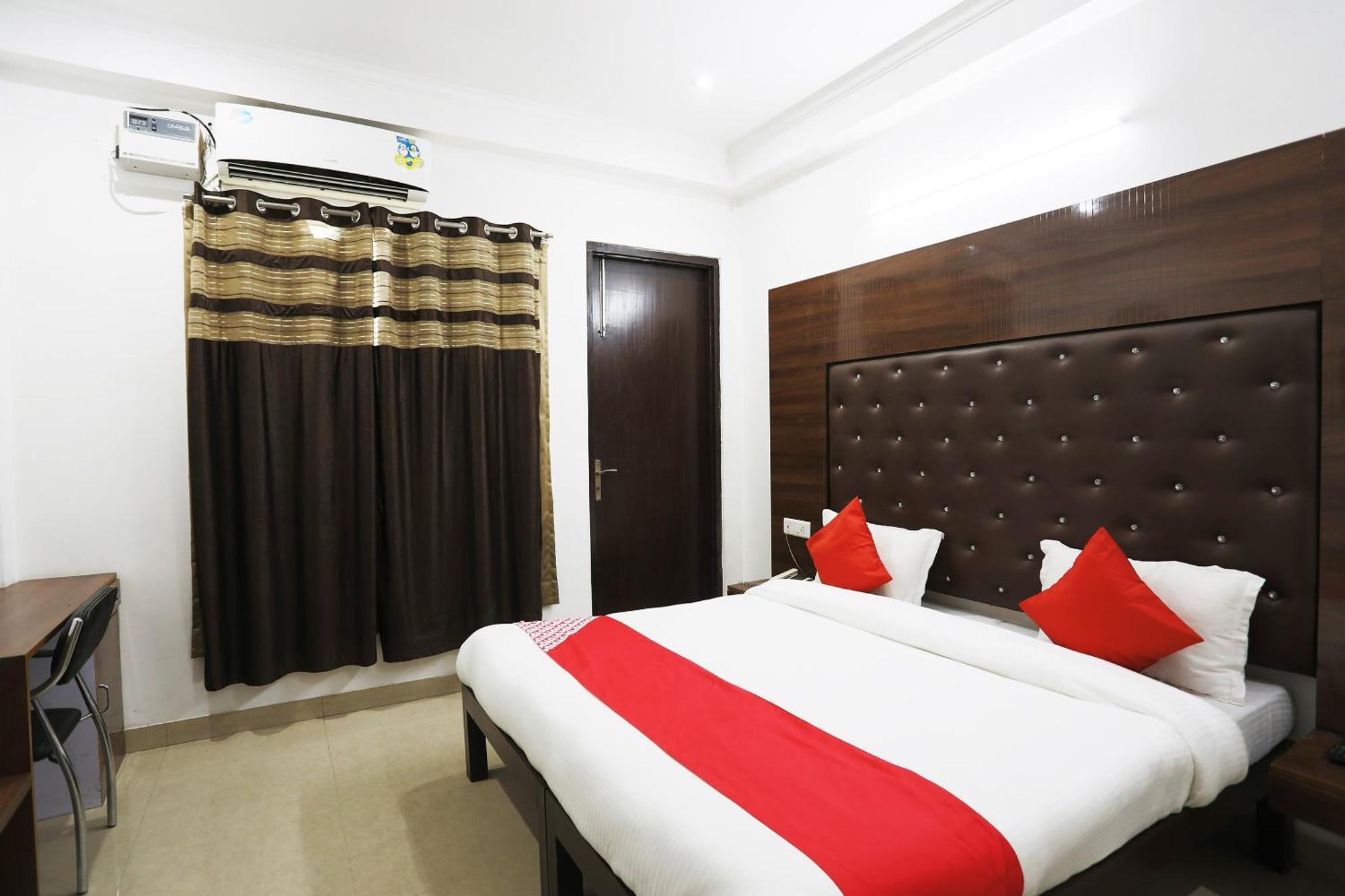 Super Collection O Tipsyy Inn 014 Gurgaon Luaran gambar